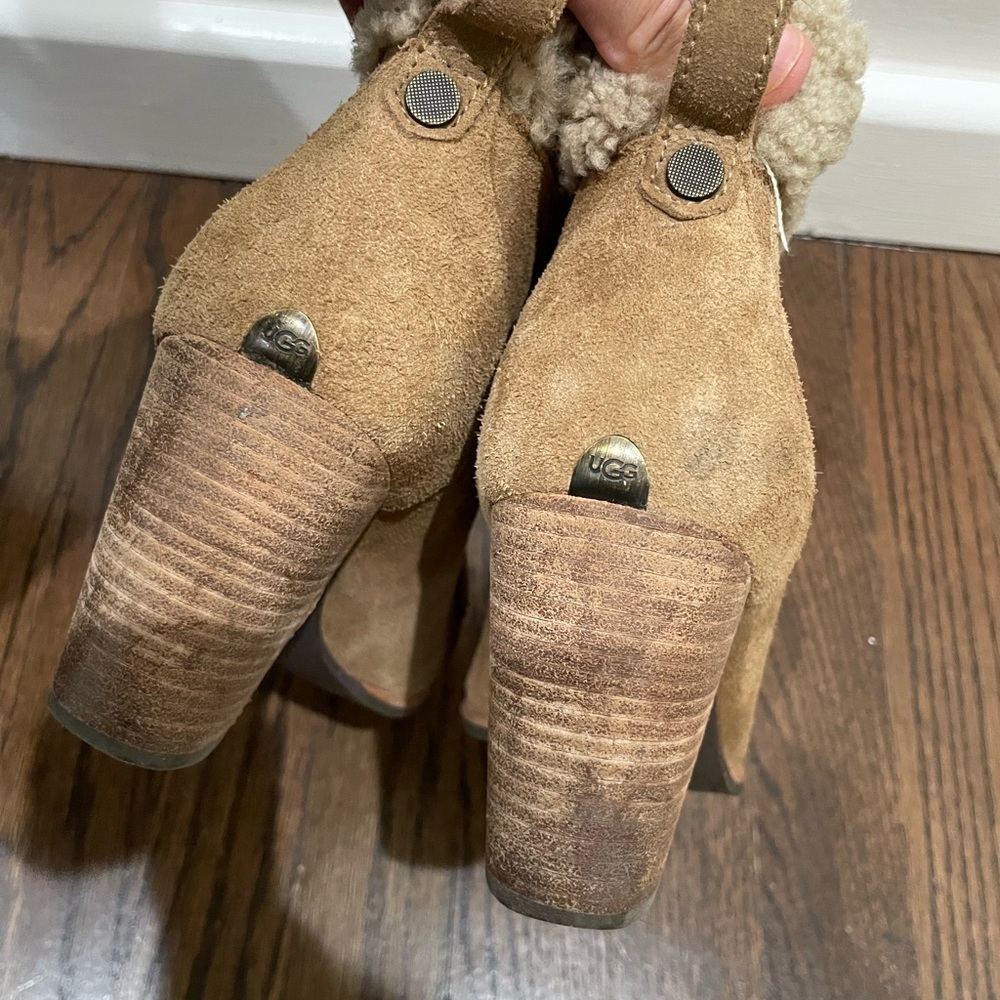 UGG Annalise Chesnut suede ankle boots - Picture 6 of 6